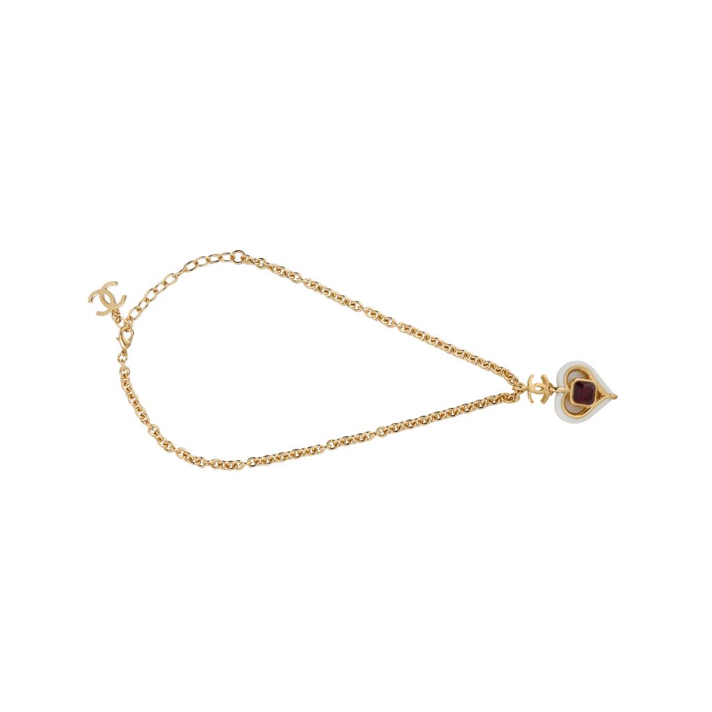 Chanel Double C Fashionable Elegant Heart Pendant Resin Necklace Women Necklace AB9803-B09819-NL545