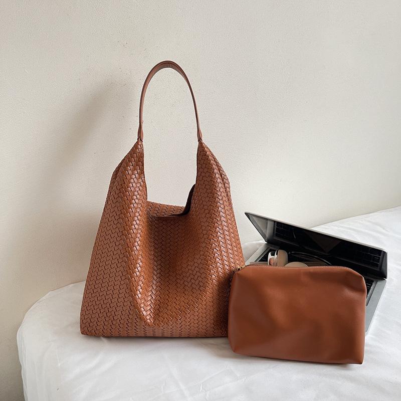 Vintage Lazy Fashion Tote Bag for Women, Korean Commuter Underarm Bag, Woven Pattern Versatile Shoulder Bag