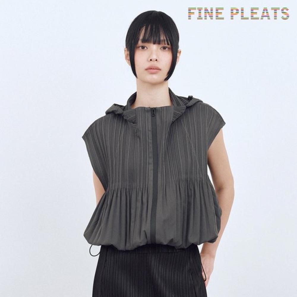 Fine Pleats High Neck Hooded Vest Charcoal FREE