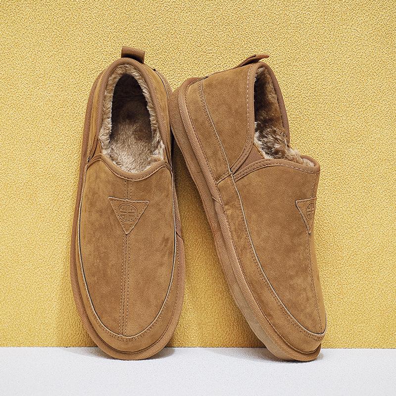 

Зимние ботинки мужские 2025 года, новые зимние теплые нескользящие бархатные хлопковые туфли с одной педалью, мужские туфли для хлеба прилив 39