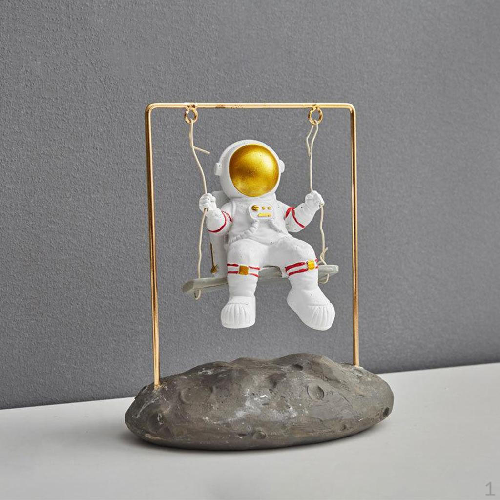 Astronaut Statues Sculpture Figurine Ornament Desktop Accessories Tabletop Decorations Style 1