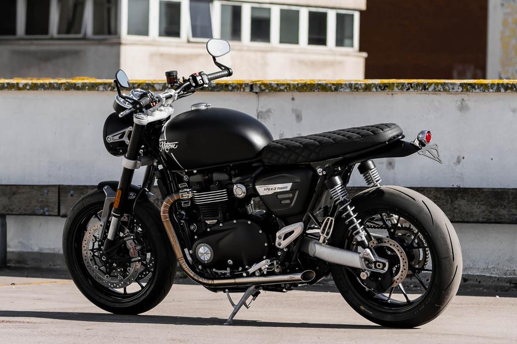 Motone MMU081 Bonneville Bobber Speedmaster Thruxton/R/RS 2 Piece Stainless Steel Stand Hook Bolt