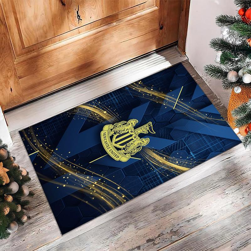 Tappeto in Velluto di Cristallo con Stampa di Calcio del Newcastle United, Comodo Assorbente d'Acqua Antiscivolo Tappeto per Pavimento Interno