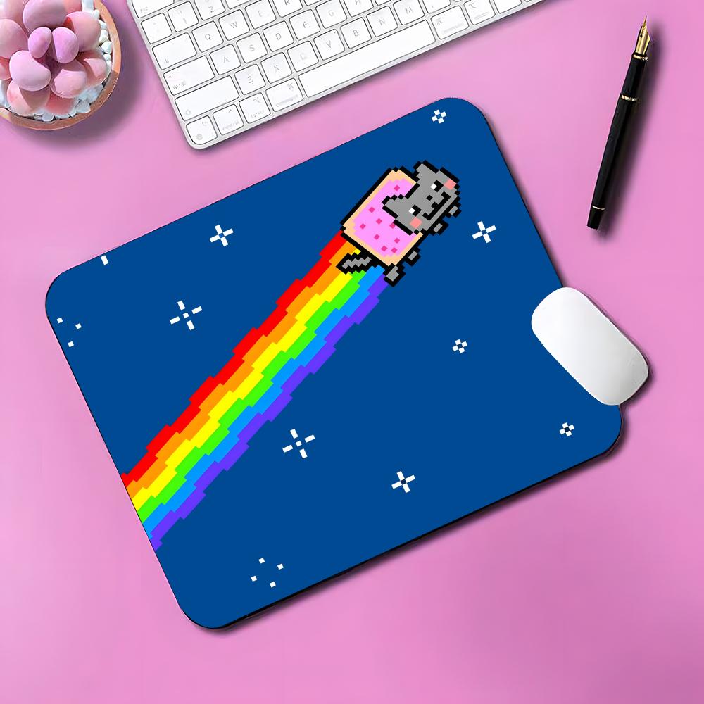 Big Nyan Cat Mouse Pad Gaming Mouse Pad Small Mousepad For PC Gamer Desktop Decoration Office Mouse Mat