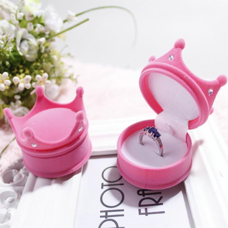 Shell Crown Star Shape Flocked Jewelry Box Adorable Small Organizer for Rings Necklaces Dresser Vanity Table Jewelry Storage