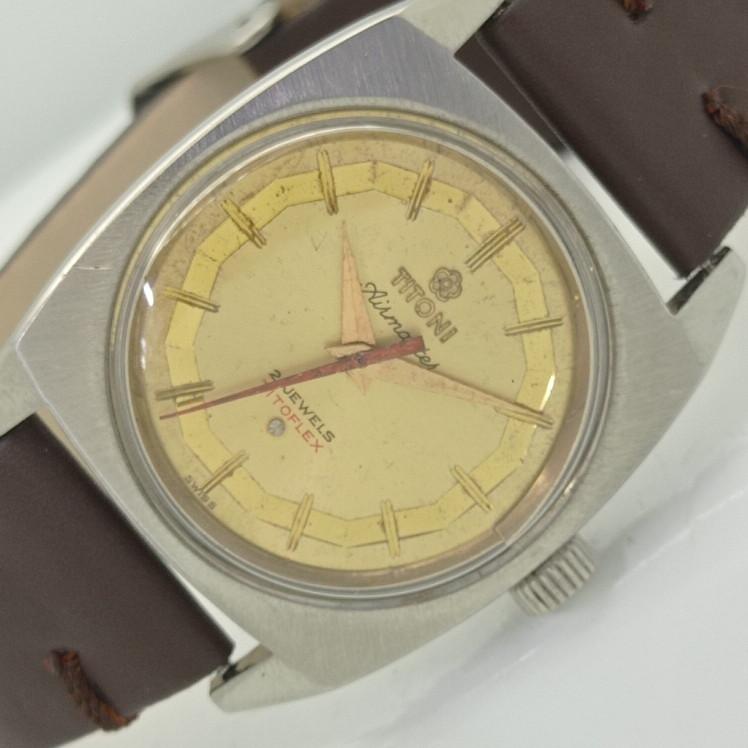 

Б/У TITONI AIRMASTER TITOFLEX ШВЕЙЦАРСКИЕ МУЖСКИЕ ЧАСЫ a412533-1 Sku006-a412533