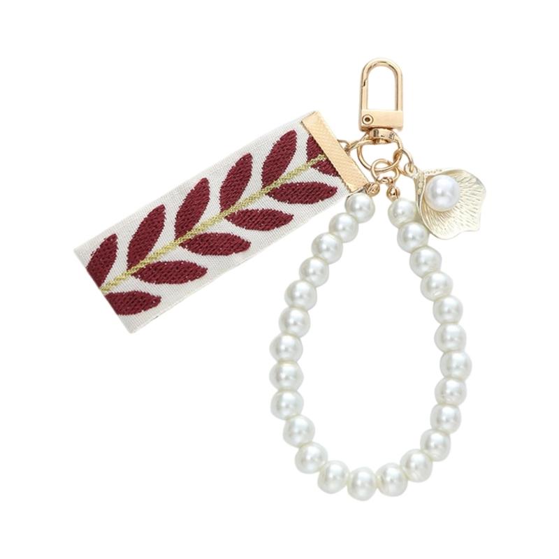 Delicate Beaded Keychain Pearls Alloy Keyring Women Accessory Suitable for Handbags and Daily Use Items