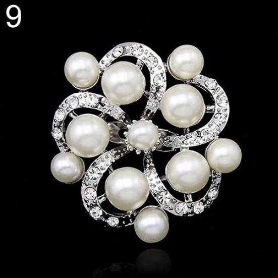 Faux Pearl Flower Brooch Collar Pin Rhinestone Crystal Bridal Jewelry Present