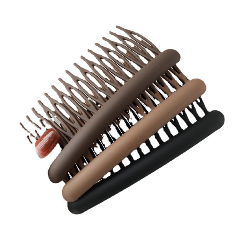 Non-Slip Hair Comb & Clip for Finishing Broken Hair, Adult Bangs, and Top of Head Styles.