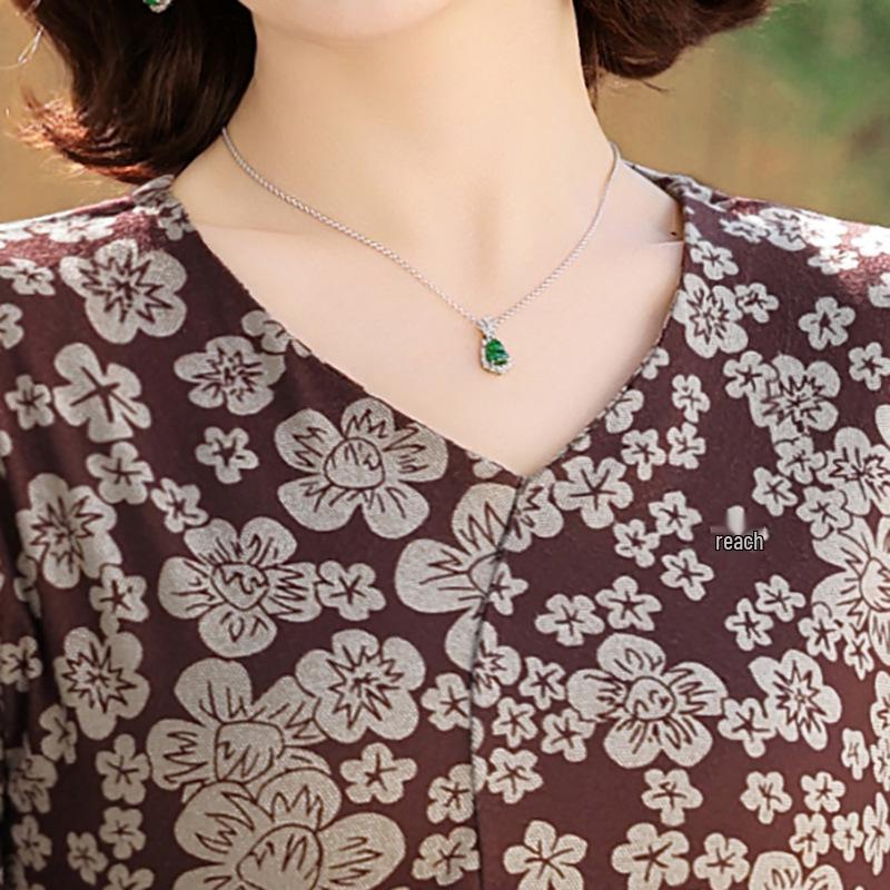 Fashionable Floral V-Neck Blouse for Middle-aged Women - Long-Sleeved Spring Top