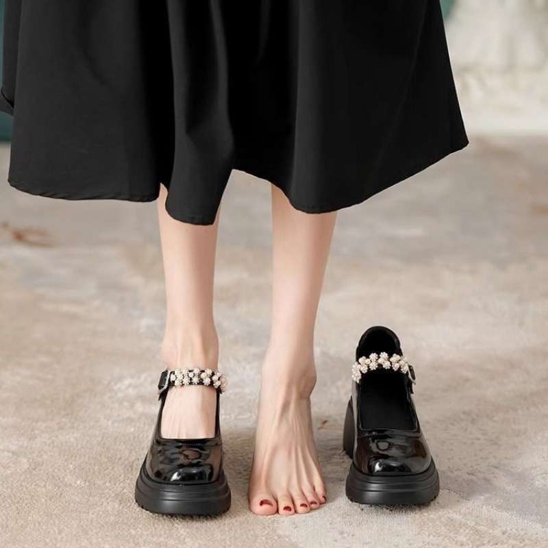 Thick-soled inner height-increasing white Mary Jane shoes women's French small thick heel with pearl versatile lightweight single shoes