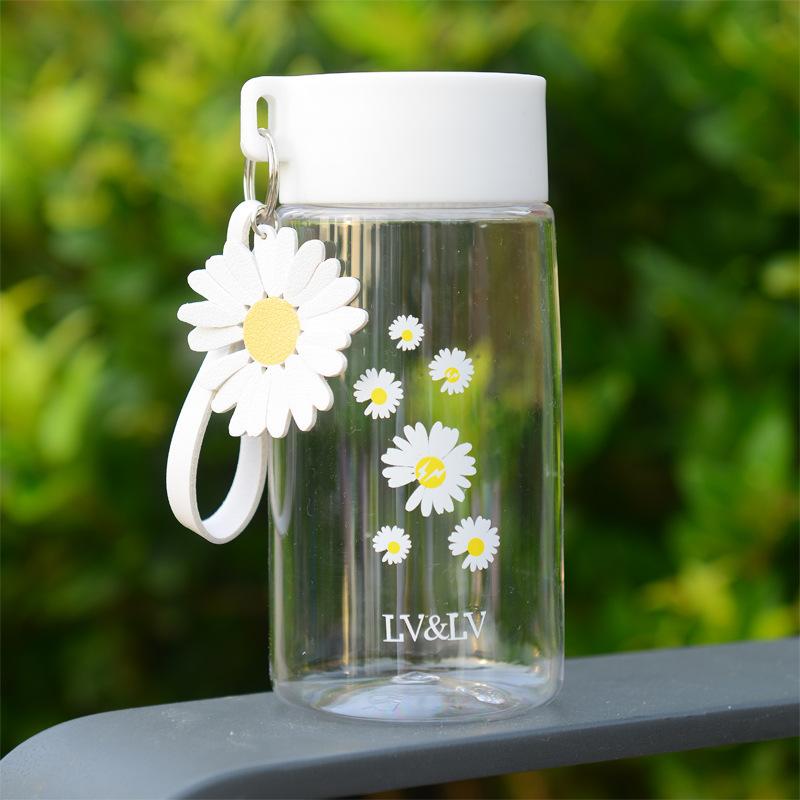 Water bottle summer fresh daisy water cup flower with lanyard plastic cup portable cup household plastic cup