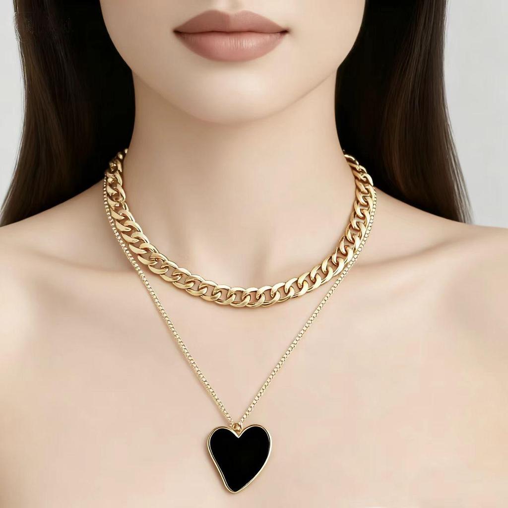 Doppellagige Perlen-Herz-Anhänger-Halskette mit Metallkette
