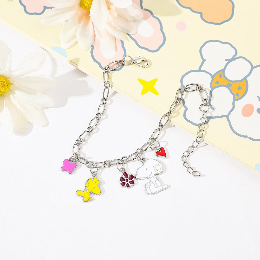 Snoopy Hand Chain Cartoon Jewelry With Zinc Alloy Pendant For Gift Sale Events