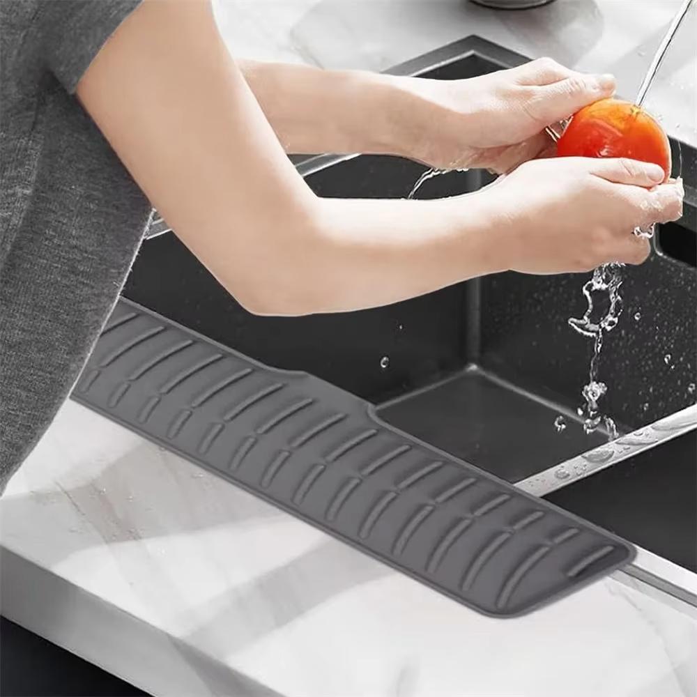 Kitchen Sink Splash Guard-Silicone Draining Mat Around Tap Draining Pad Behind Faucet with Lip Drip Catcher Sink Protector Mat