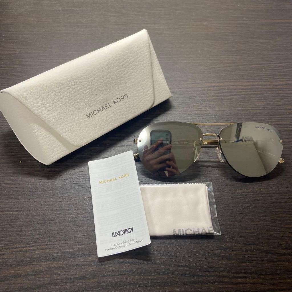 Used michael kors teardrop mirror sunglasses