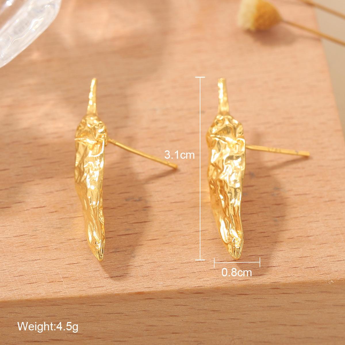 Metal wind pearl simple earrings fashion versatile temperament high sense design ins niche earrings