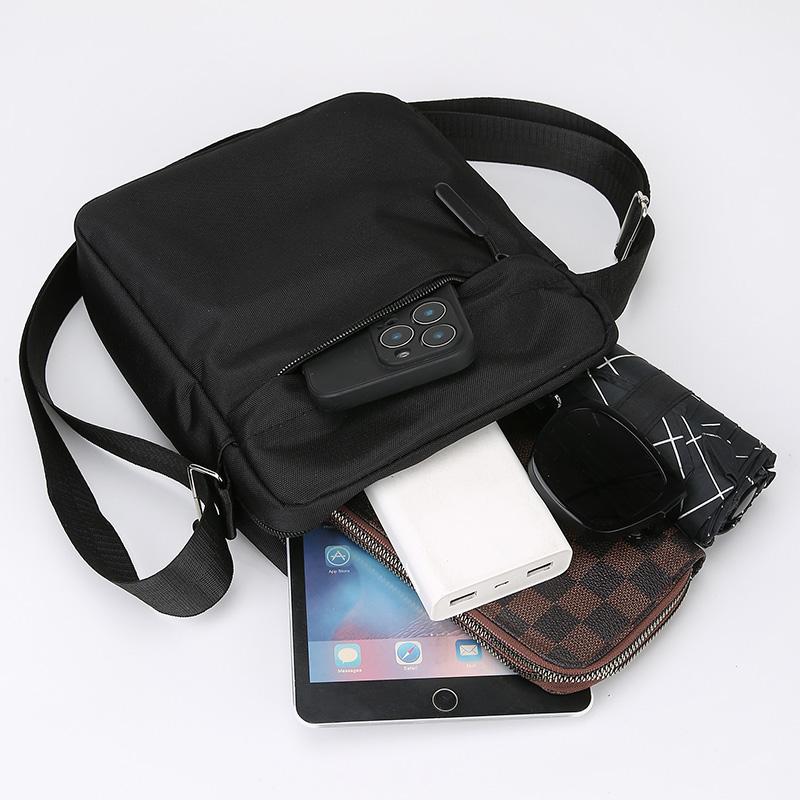 Unisex Crossbody Bag – Lightweight Compact Shoulder Bag with Phone Pocket for Men & Women