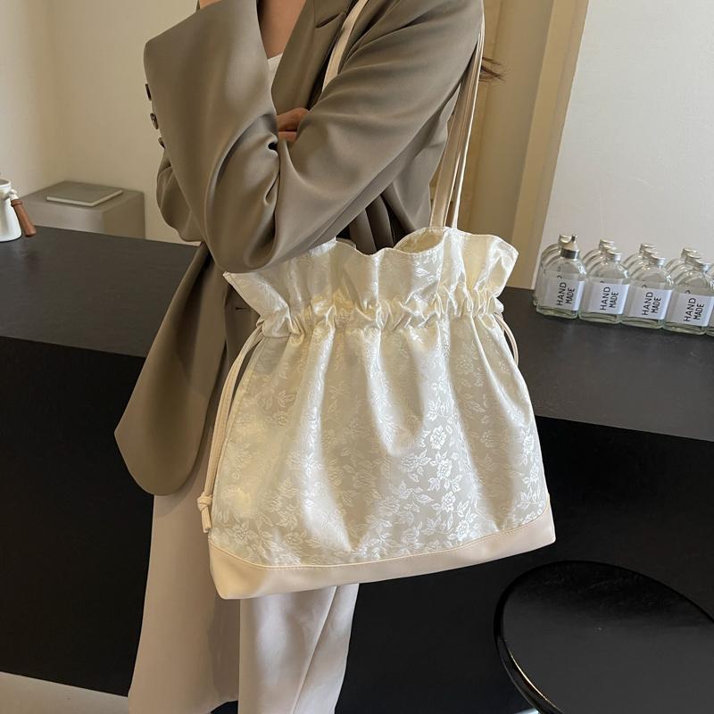 Женская сумка для покупок на шнурке — фото 11