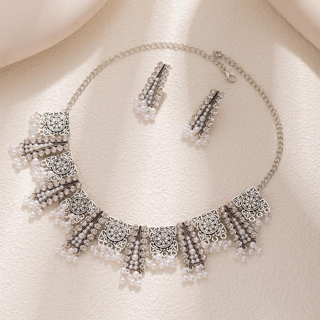 Bohemian Clavicle Necklace Pearl Fringed Earrings Women'S Diamond Retro Exotic Jewelry Set Women'S