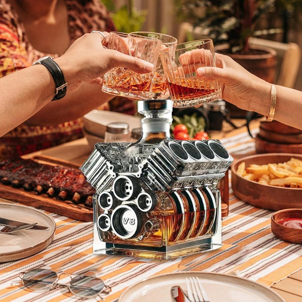 Whiskey Decanter V8 Engines Shape Alcohol Decanter Bottle Home Bar Decoration for Valentine's Day Tequila Bourbon Brandy Wedding