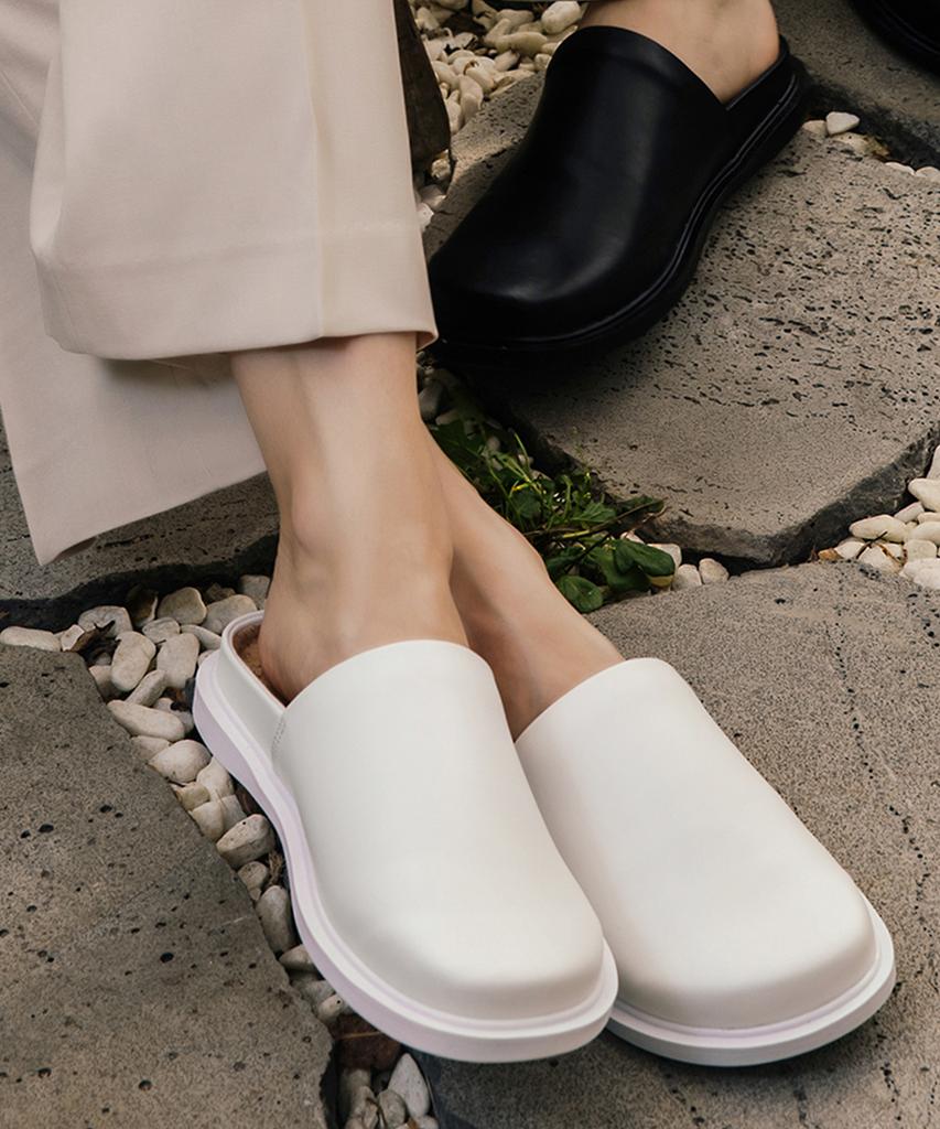 Liefny Leather Mule Low Clog White (Murrl11)