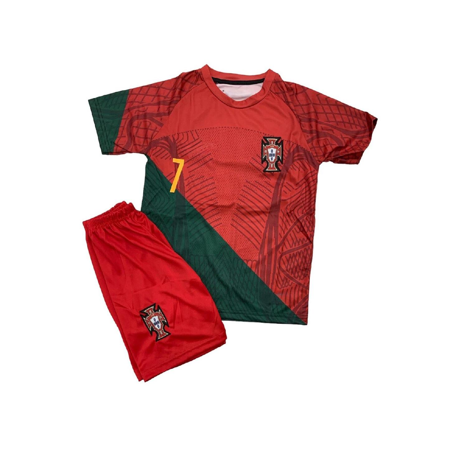 

Комплект из 4 красных футболок сборной Португалии C.ronaldo Zp90 3-4 Yaş