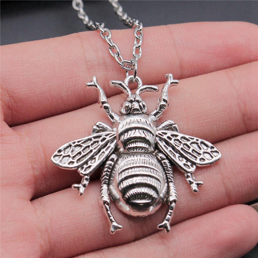Dragonfly Butterfly Bees Garden Insect Pendant Antique Bronze Metal Boys Collar Necklace Hot Sale
