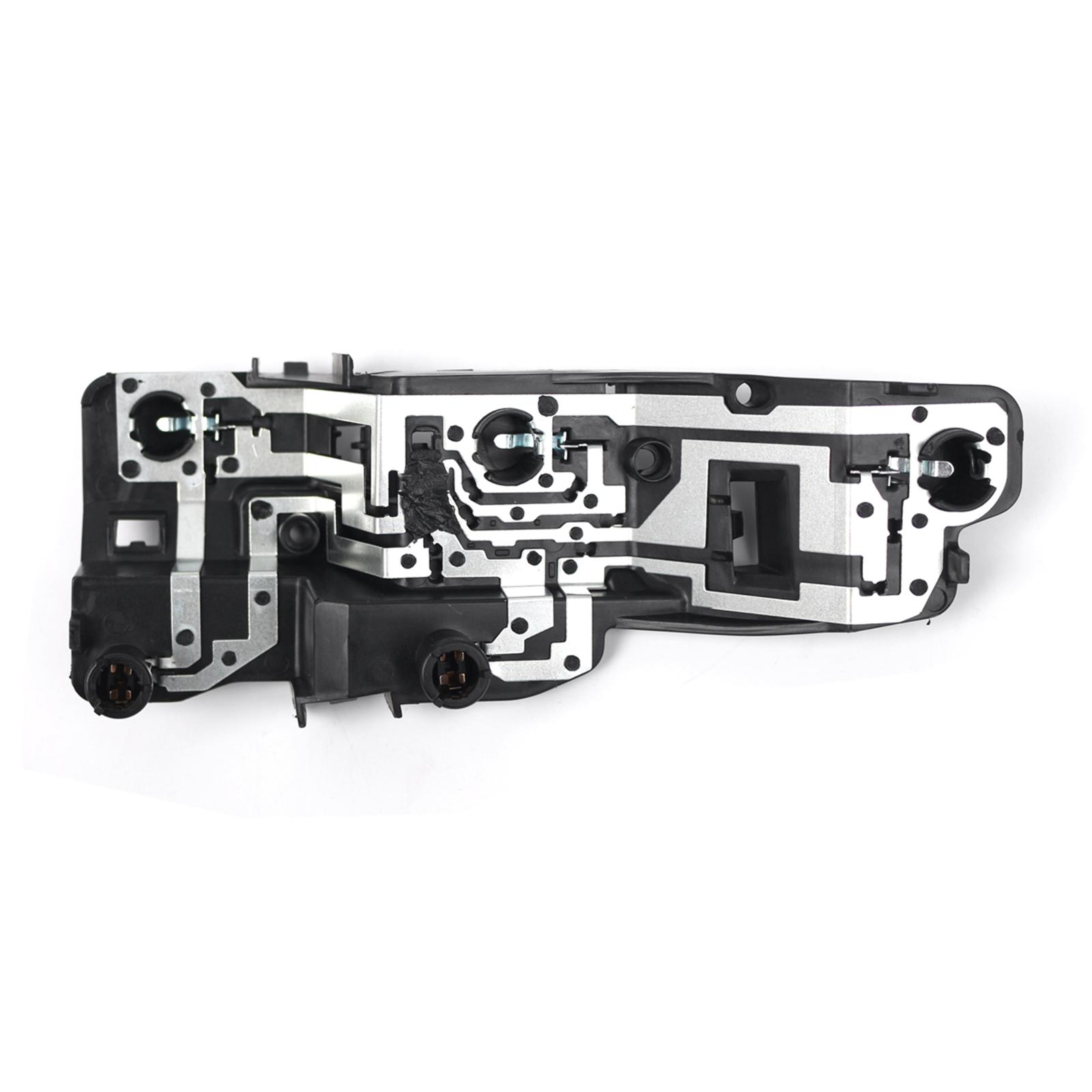 

Замена держателя лампы заднего правого заднего фонаря для A1 2010-2018 8X0945094D 8X0945258A left чёрный