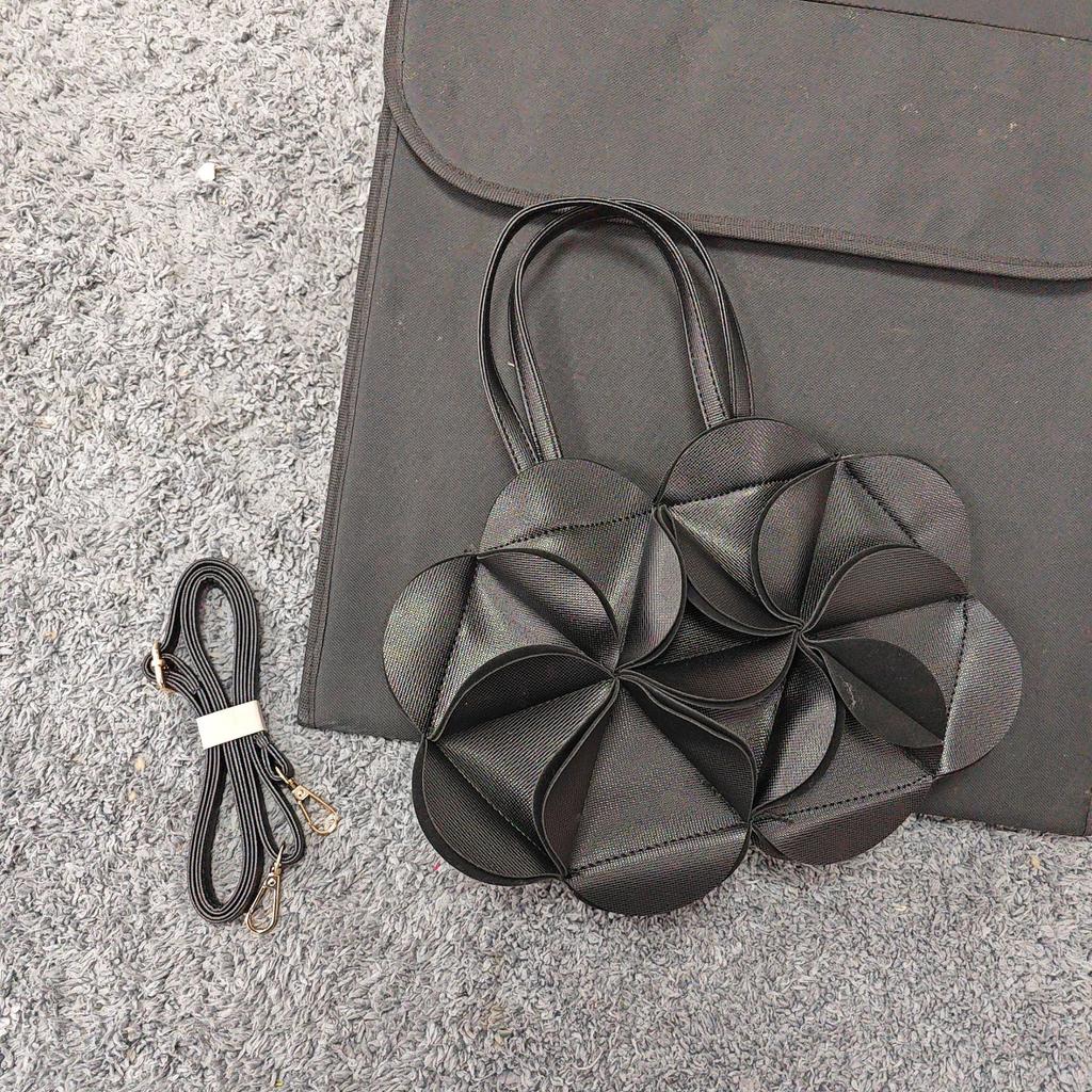 Niche Design Three-Dimensional Flower Handbag, High-End Splicing Shoulder Messenger Bag, Trendy Women'S Tote Bag