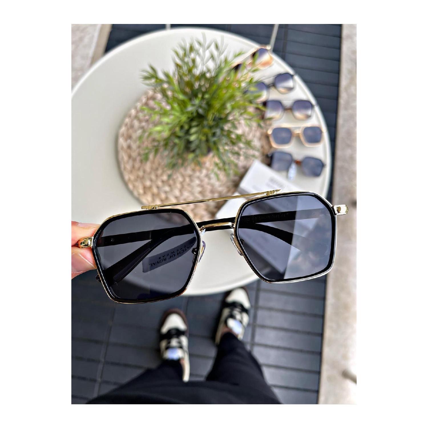 

Солнцезащитные очки для женщин