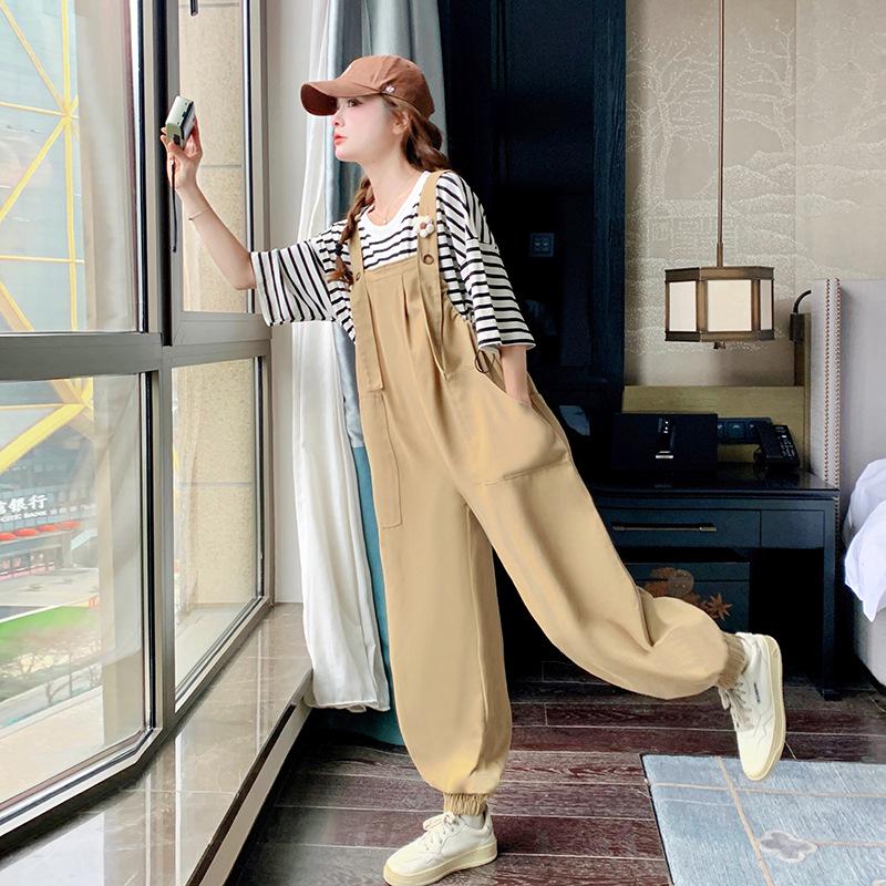 Khaki Women's Age-Defying Overalls and T-Shirt Set - Spring/Summer 2024 Korean Style