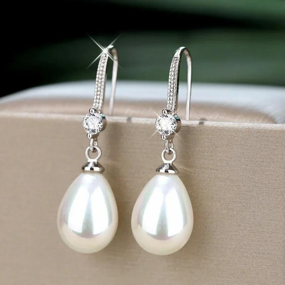 Women's Small Pearl Earrings Dangling Pearl Drop Earrings for Bridesmaids Jewelry PearlEar Rings WeddingEarrings