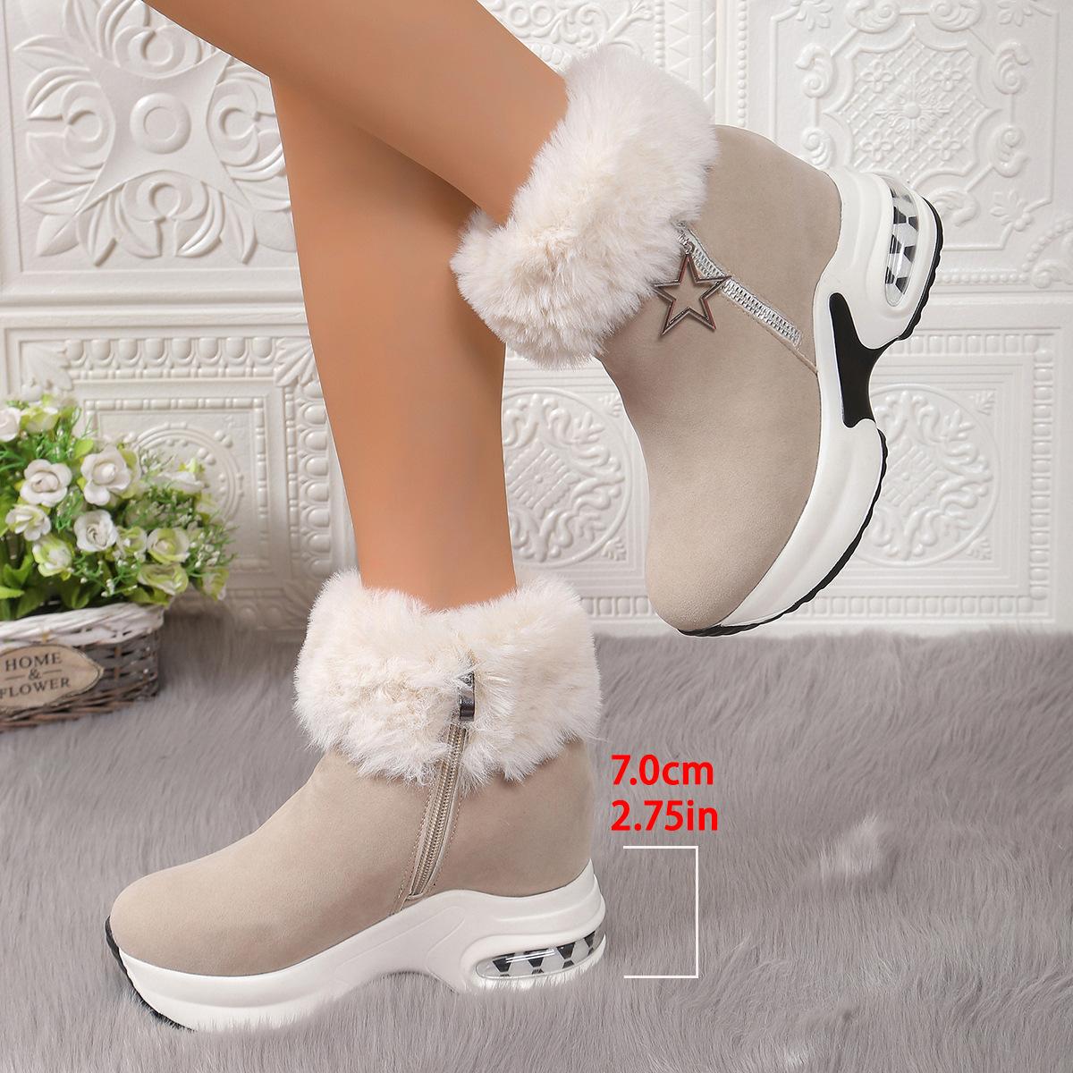 

2024 autumn and winter new warm foot snow boots large size fashionable warm cotton shoes medium tube air cushion short boots 35