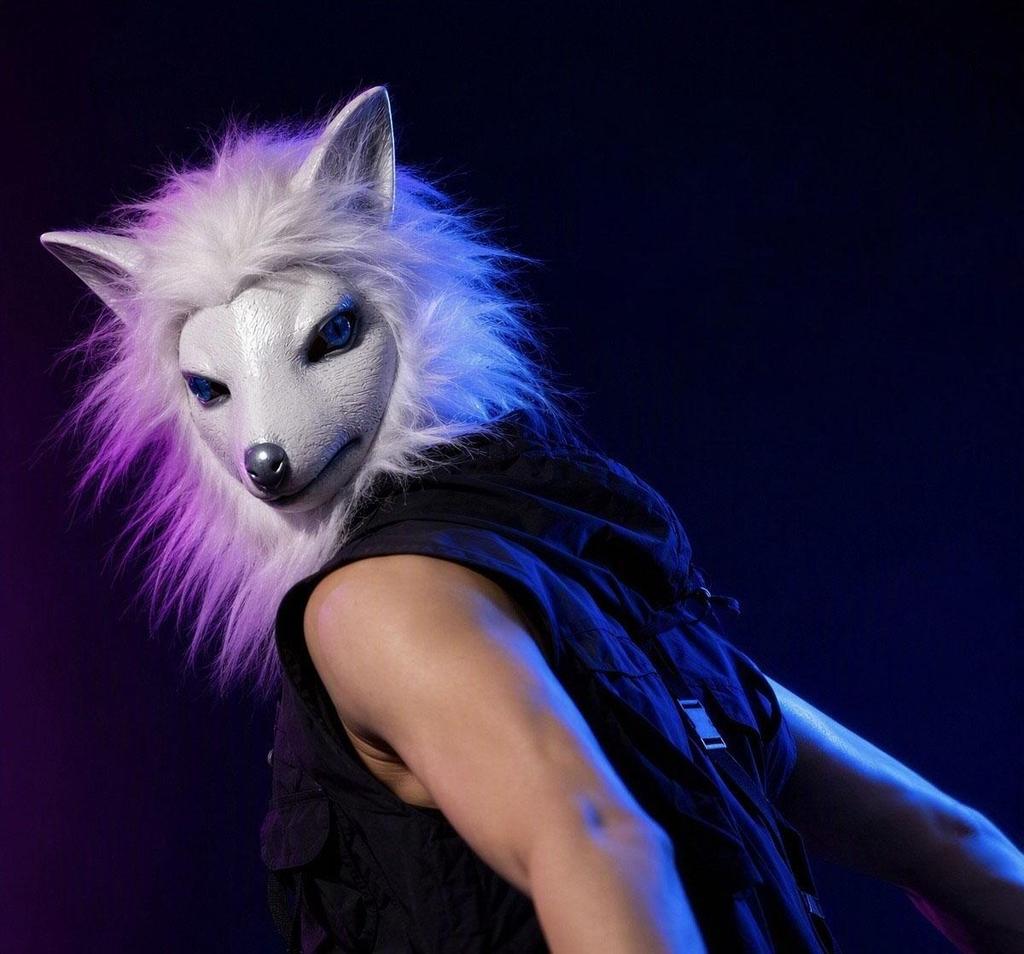 Long-haired white fox latex mask