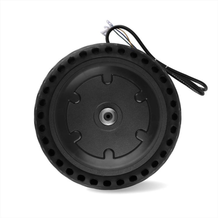 

Електросамокат Xiaomi Ninebot M365Pro - 10 стільникові шини, 350 Вт двигун, передній привід, акумулятор 36 В. чорний