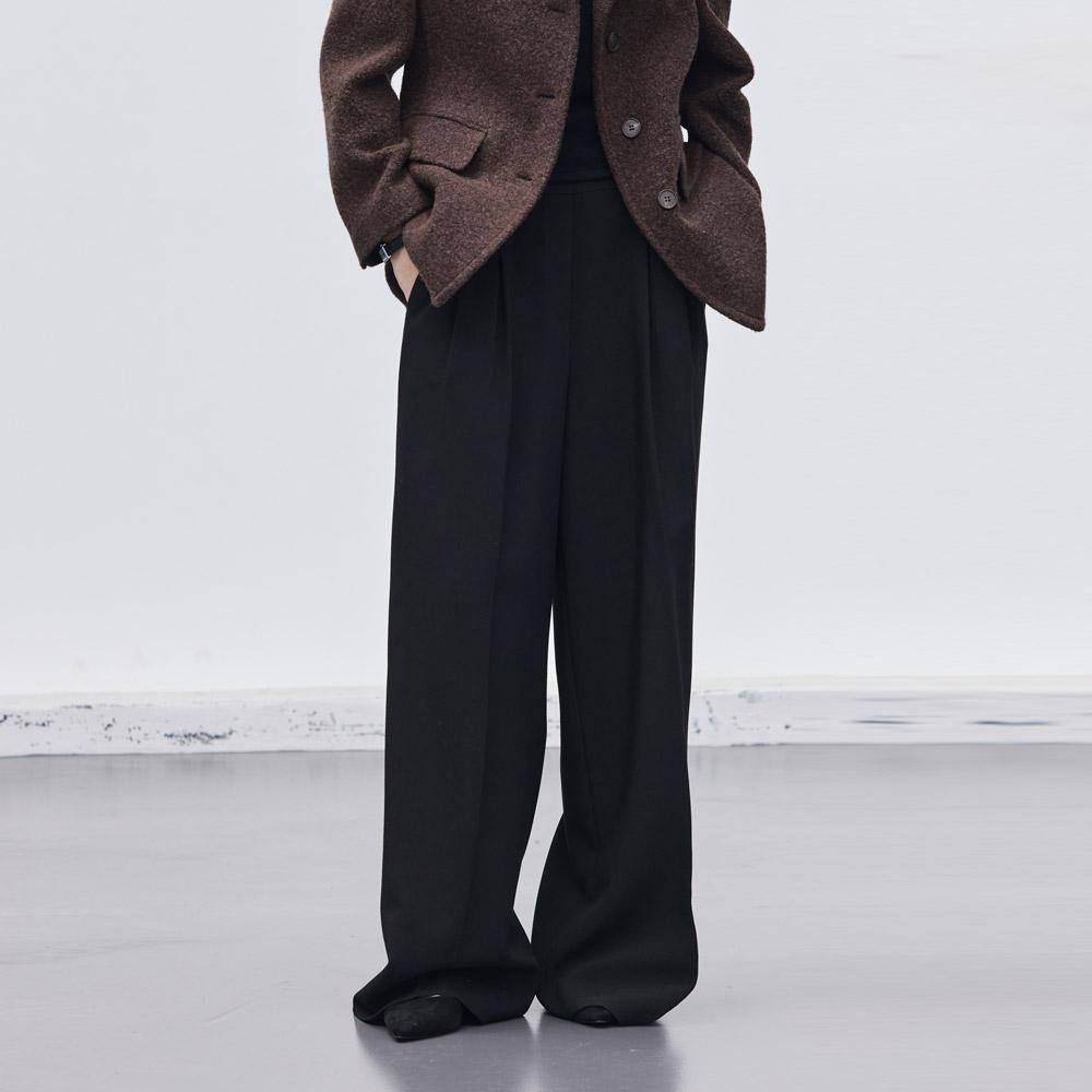 Hiikeu Semi Wide Slacks_Black
