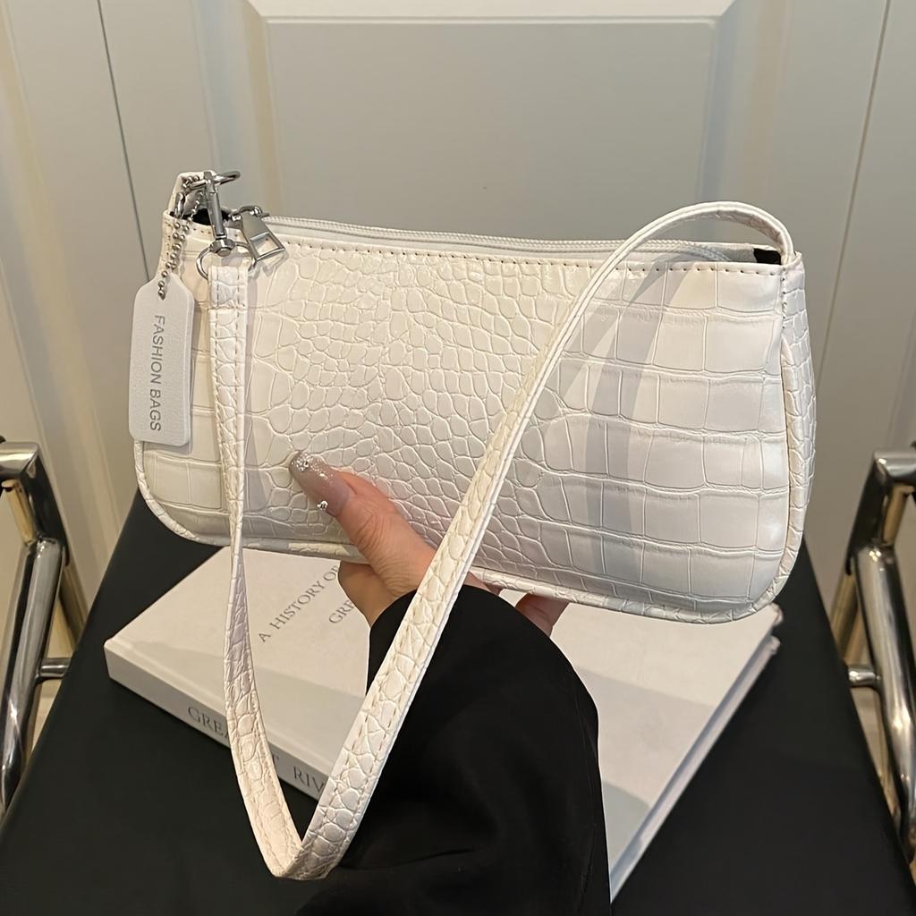 Women's shoulder bag, crocodile-embossed design, Korean style women's underarm tote bag, simple and casual crescent-shaped bag.