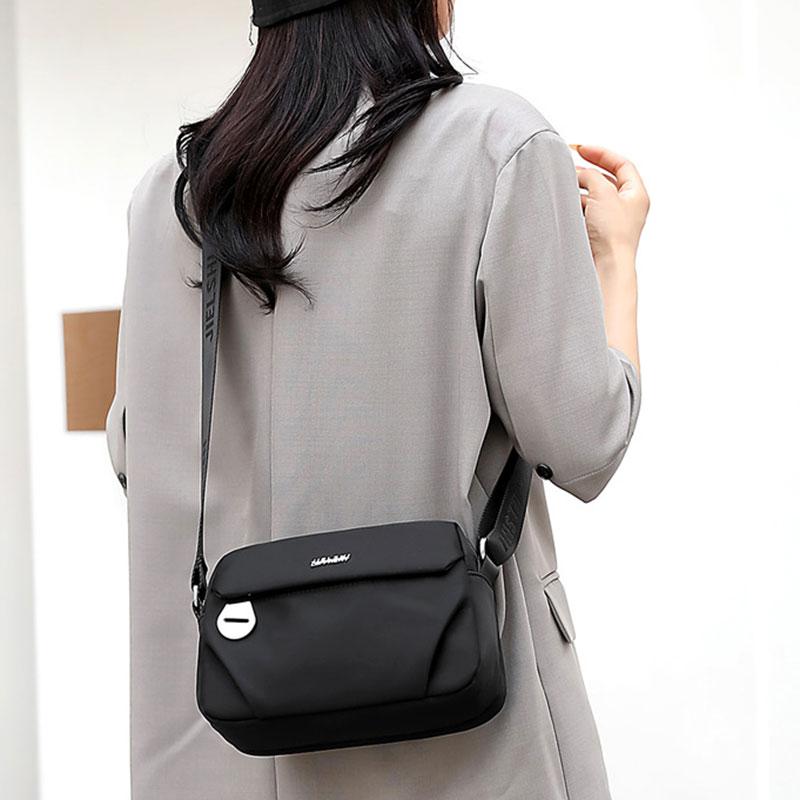 Fashionable Women's Bag  Waterproof Oxford Cloth Shoulder Bag Women Versatile Lightweight Crossbody Bags
