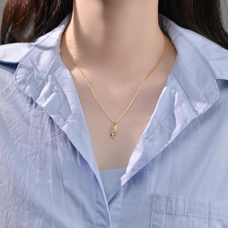 Tulip Necklace Daily Exquisite Versatile Collar Chain Light Luxury High Grade Neckwear Simple Female