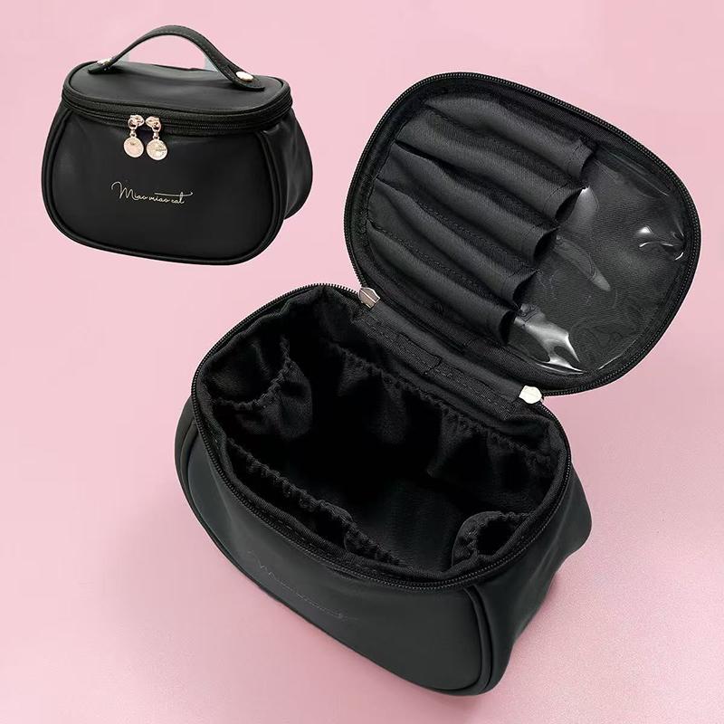 

Portable Pu Leather Cosmetic Bag Large Capacity Travel Makeup Case Organizer With Handle For Women Toiletry Bag For Traveling чорний