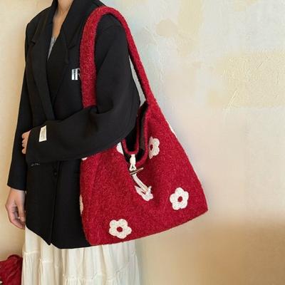 Embroidered Shoulder Bag, New Sweet and Artistic Bohemian Tote Bag