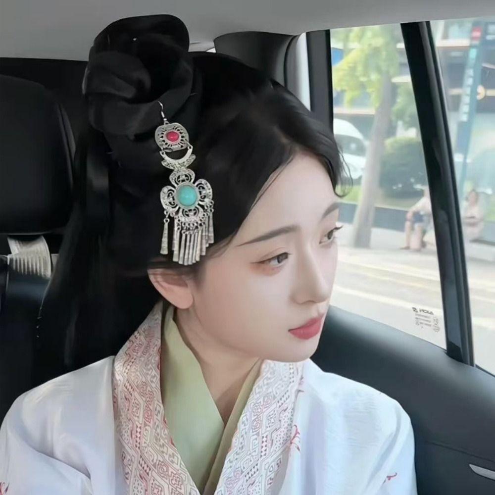 Zinc Zinc Alloy Retro Tassel Earrings Luxury Ethnic Style Ear Studs Elegant Rhinestone Pearls Ear Drop  Girls