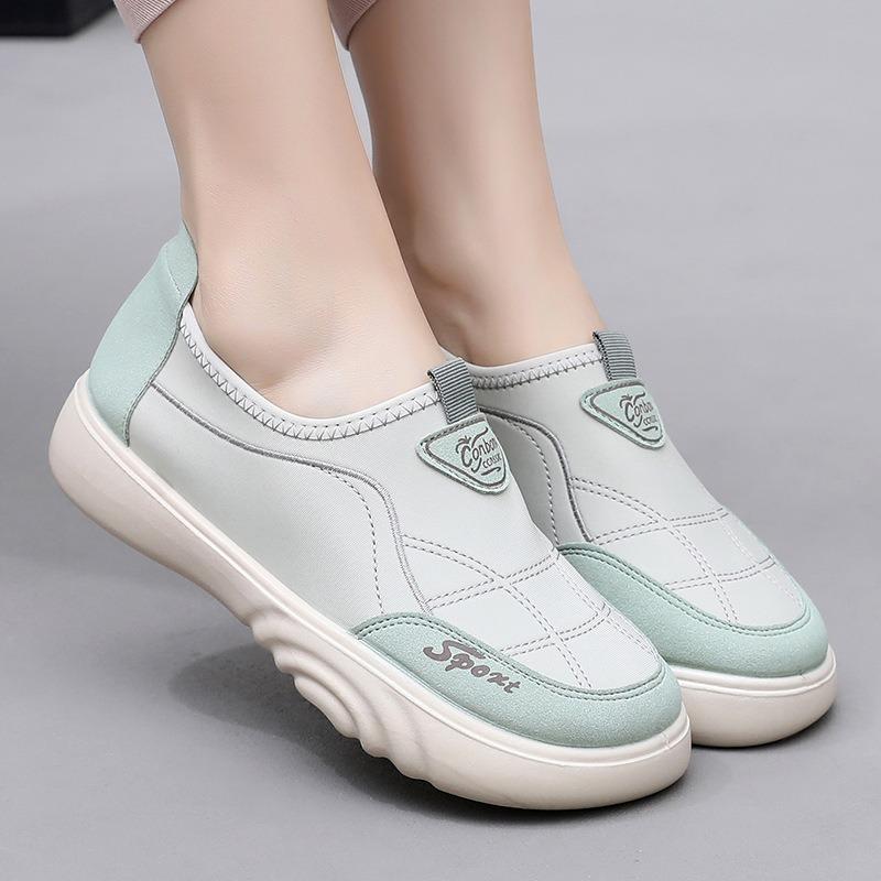 Shoes women's spring and autumn new one-pedal shoes soft soles not tired feet lazy shoes breathable women's shoes platform shoes women