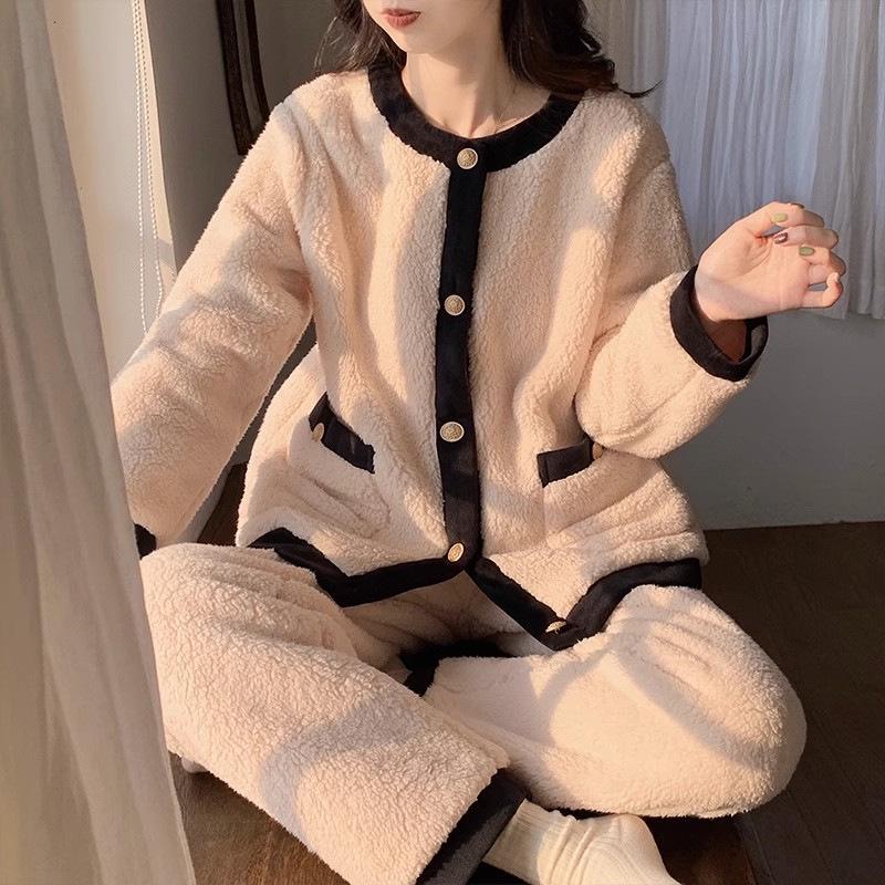 Korean Style Women's Coral Fleece Pajamas - Thick Velvet Flannel Home Suit