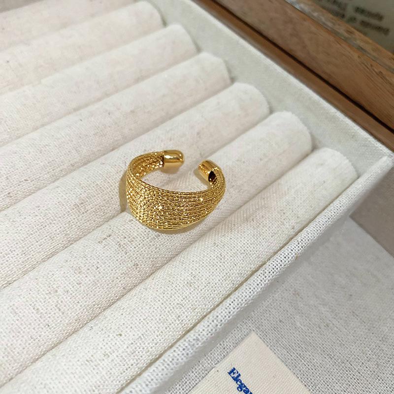 Gold-Plated Zircon Court-Style Ring - Luxurious High-End Index Finger Jewelry