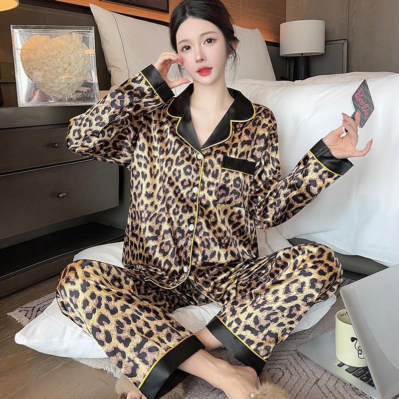 Rainbow Striped Pajamas Women'S Ins Wind Sweet Little Squirrel Ice Silk Thin High-End Loungewear Autumn Suit