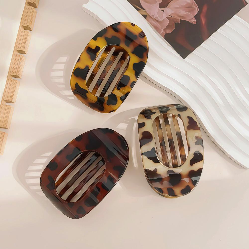 PC Klips do włosów typu pazur dla kobiet Nowy design Leopard Matowy Zakrzywiony Płaski Spinki do stylizacji Akrylowe Leżące Akcesoria do włosów