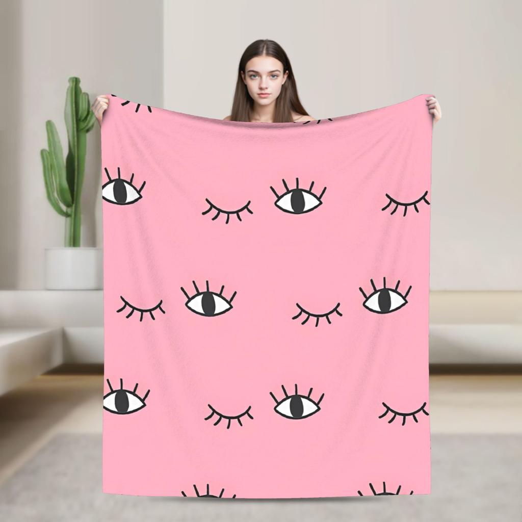 Beauty Eyelash Blanket Cartoon Fuzzy Vintage Warm Throw Blankets for Home Restaurant Decoration