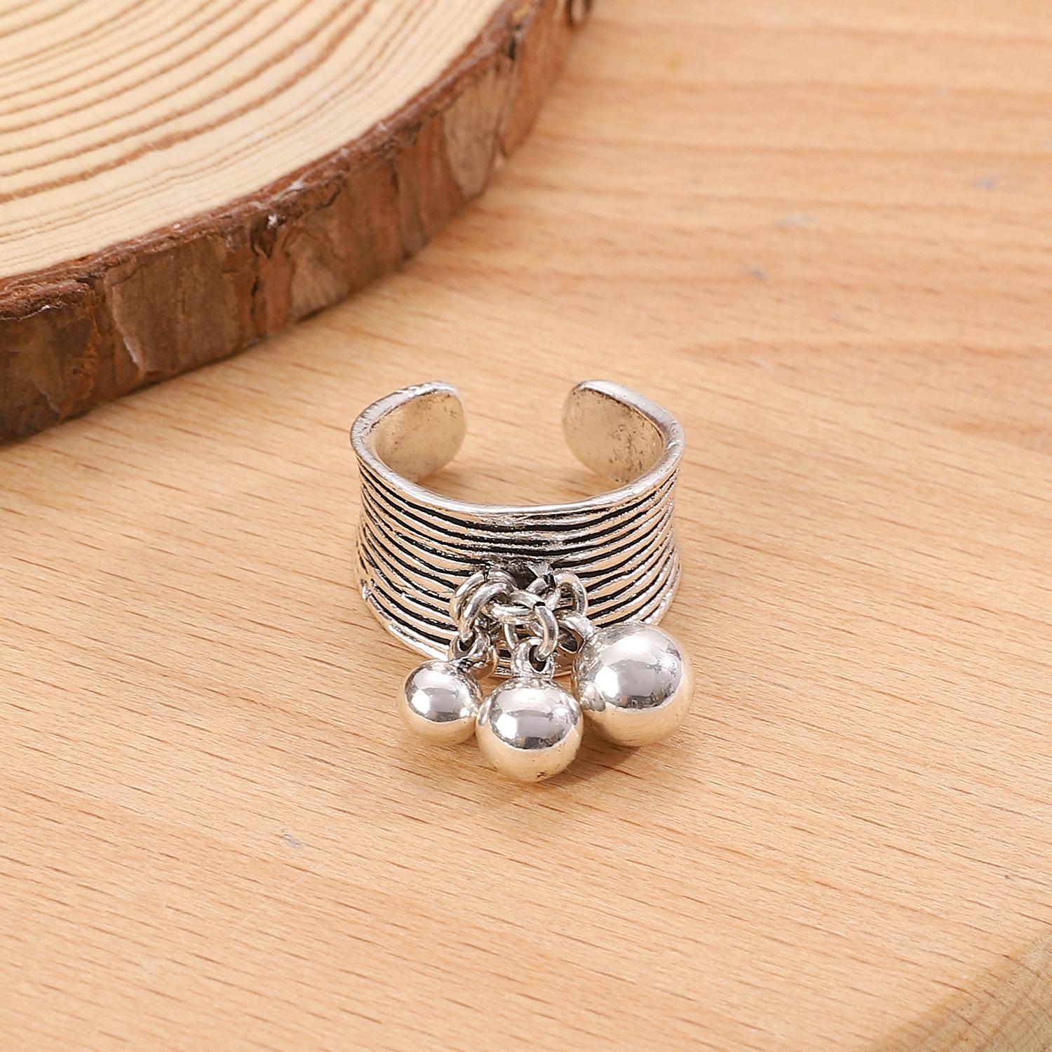 

Летнее состаренное открытое регулируемое кольцо-колокольчик для женщин с ретро нишевым дизайном и шариком-бусиной